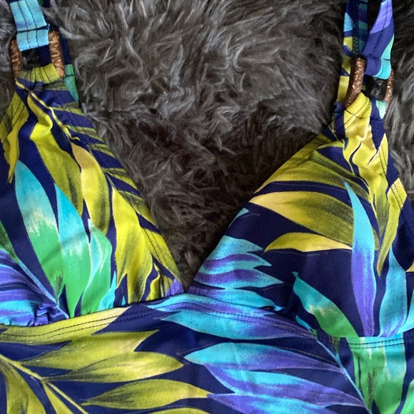 Islander tropical palm leaves print navy swim top - Picture 5 of 17